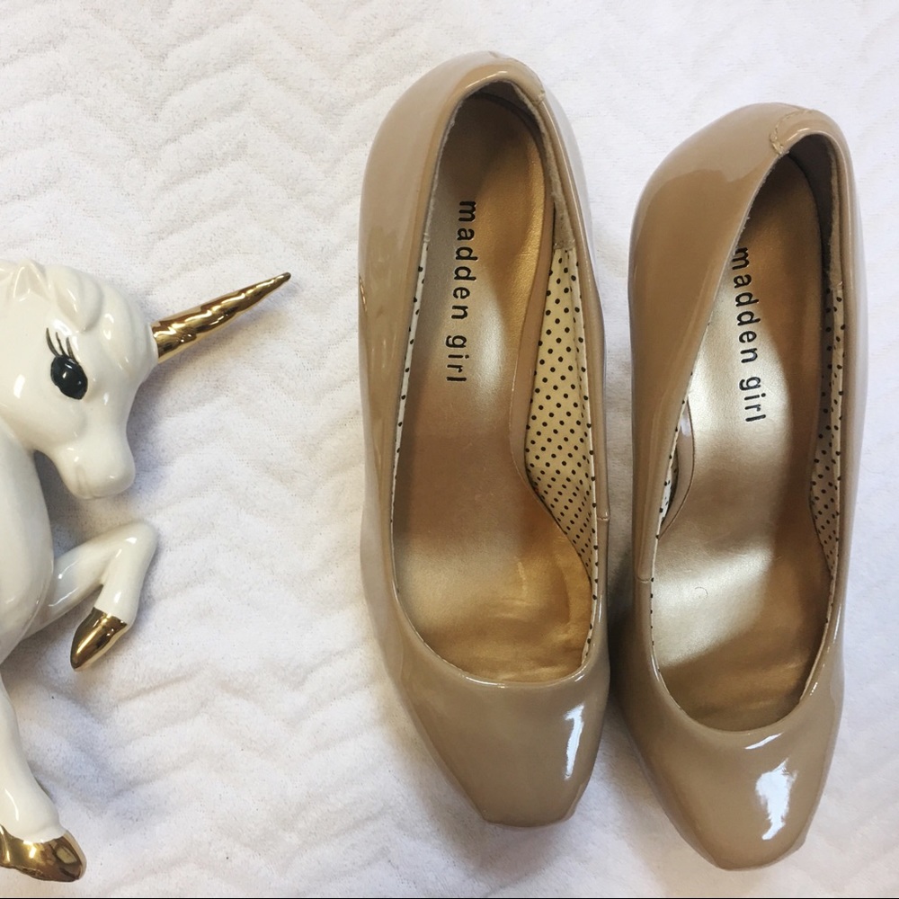 MADDEN GIRL Nude Heels